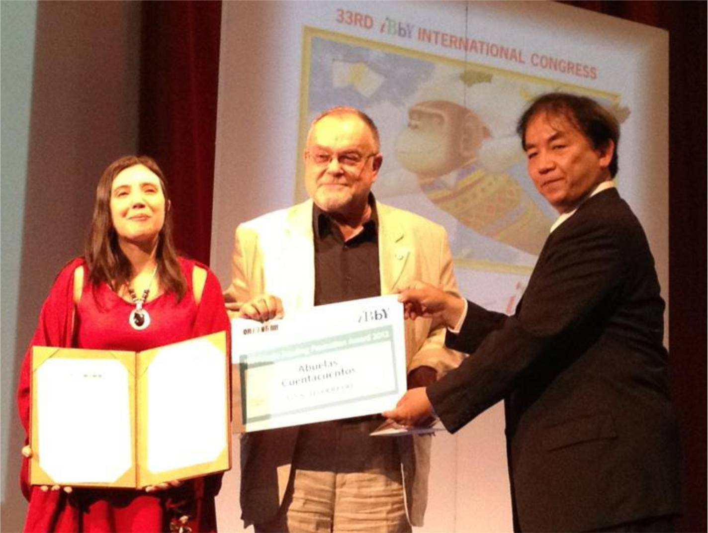 Premio IBBY-Asahi de Promoción de la Lectura 2012